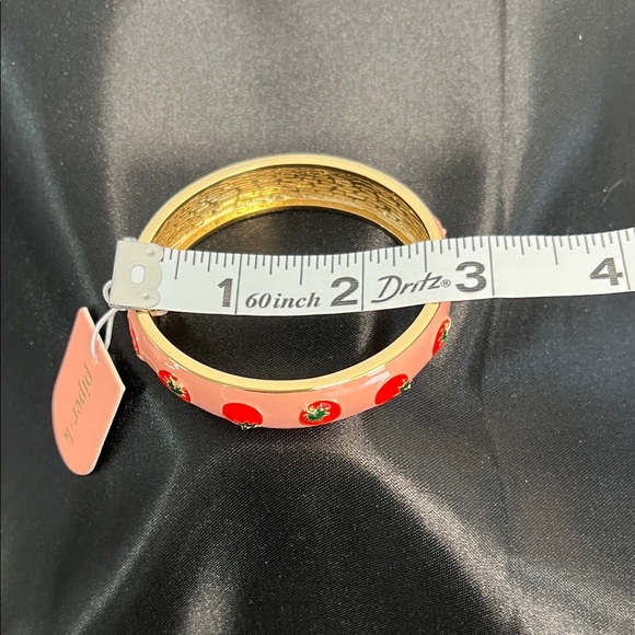 Piper K | Tomato Bracelet - Picture 9 of 10